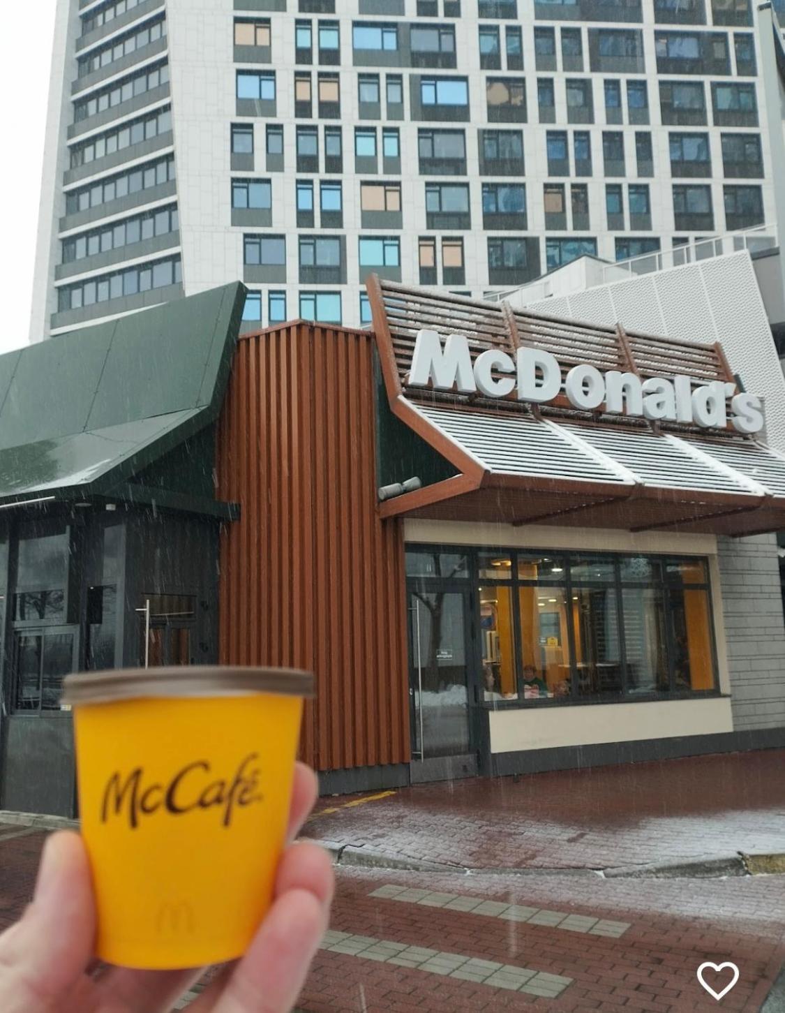 Apart Manhattan City Проспект Берестейський 11 Parking Kyiv Eksteriør billede